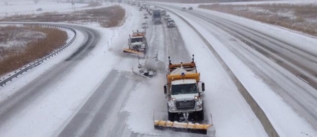 SNOW AND ICE CONTROL PRACTICES IN ONTARIO